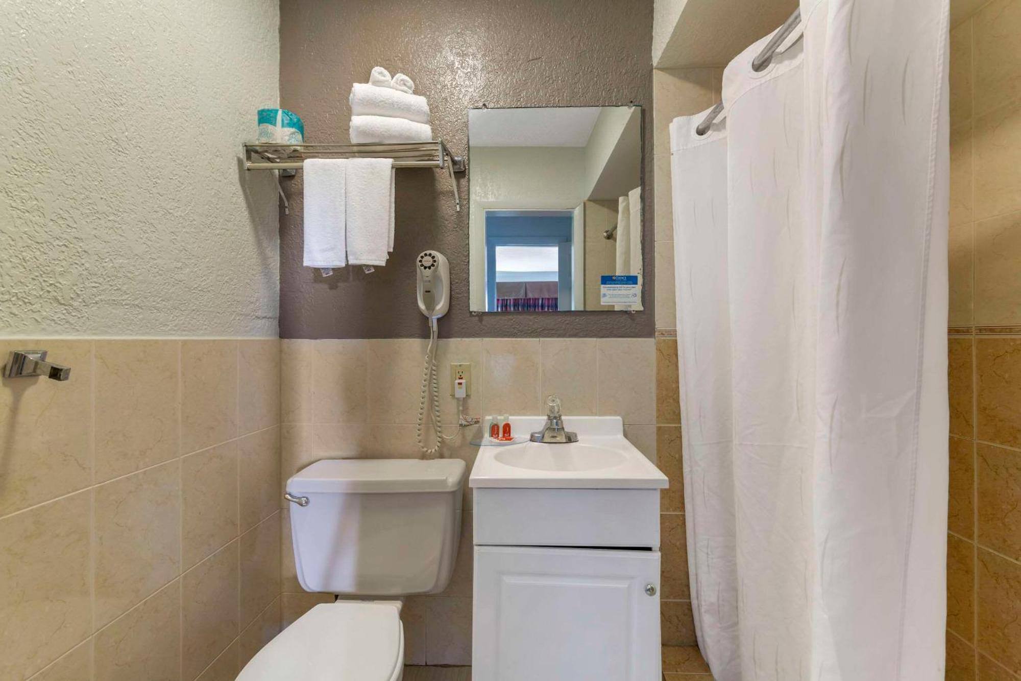 Fort Lauderdale Gardens Inn & Suites Ft Lauderdale International Airport Hollywood Eksteriør billede